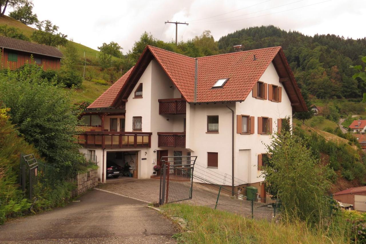 Einzigartiges Apartment, Mitten In Der Natur Ottenhofen im Schwarzwald Luaran gambar